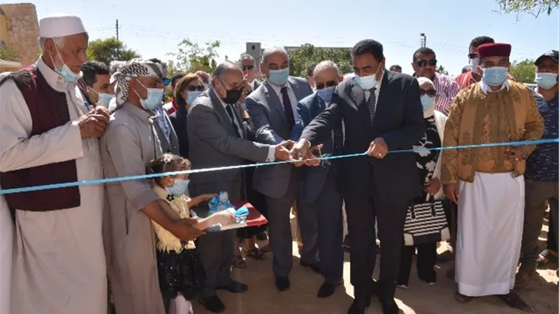 محافظ مطروح بستقبل وفد المنطقة الروتارية ويفتتح بعض المشروعات
