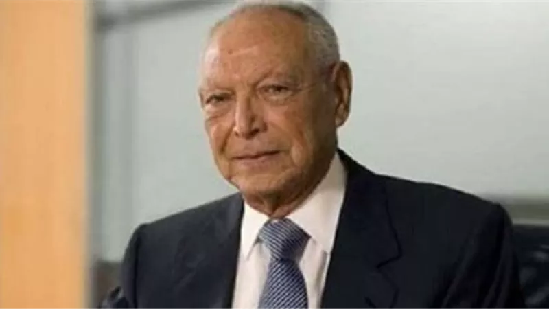 أستون فيلا ينعى رجل الأعمال المصري أنسي ساويرس