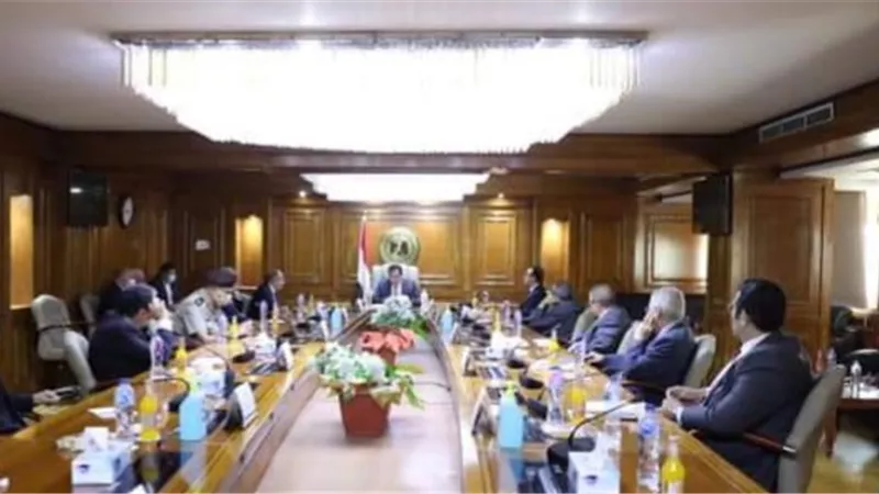 عبد الغفار: إنشاء المقر الجديد للجامعة المصرية للتعلم الإلكترونى ببدر نهاية العام المقبل