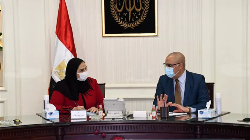 وزيرا الإسكان والتضامن يبحثان تشغيل الحضانات والمنشآت الاجتماعية بالمدن الجديدة