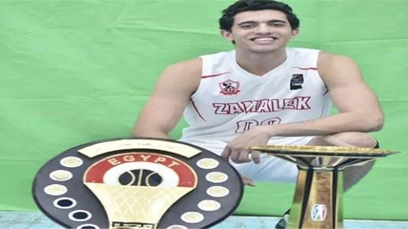 أحمد ياسر: أعد جماهير الزمالك بحصد الألقاب فى الموسم المقبل