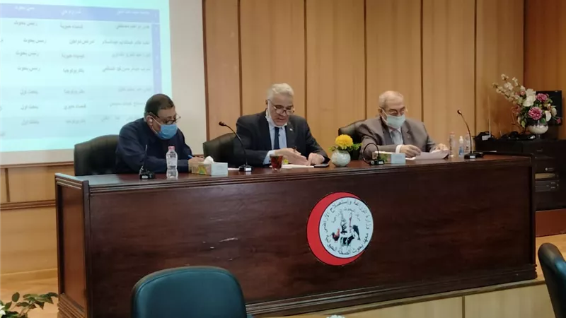 الزراعة :معهد صحة الحيوان يعقد اللجنة العلمية لترقية الباحثين ويختتم دورة الآمان الحيوى