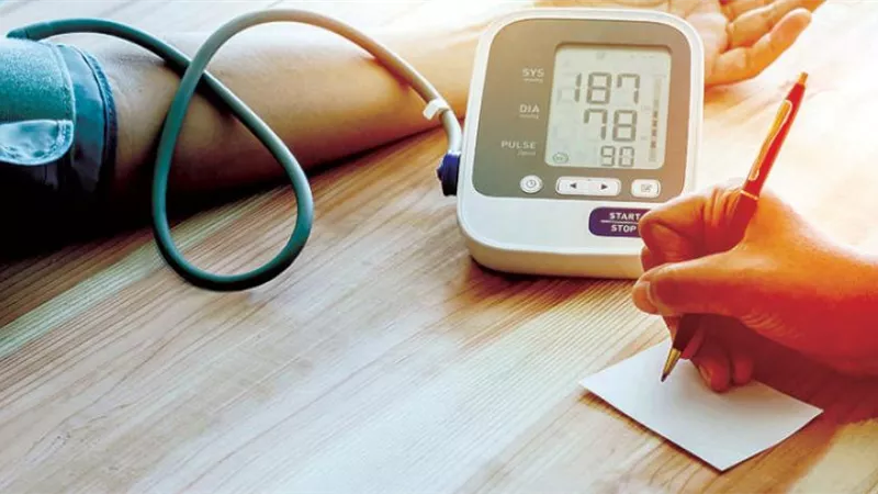 تمرين تنفس بسيط مدته 5 دقائق يخفّض ضغط الدم مثل الأدوية