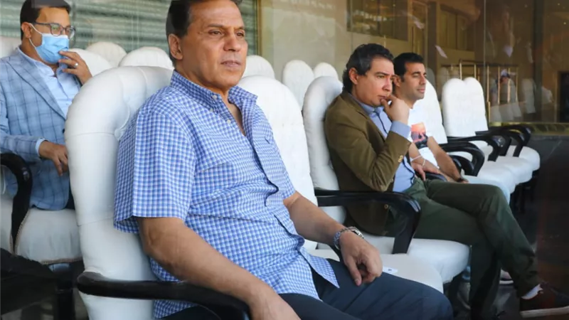 جهاز المنتخب يحضر مباراة الأهلى وبيراميدز