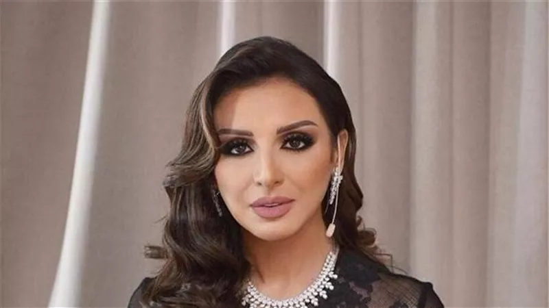 أنغام تمنع القنوات الفضائية من تغطية حفلها بدار الأوبرا
