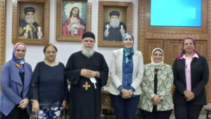 قومي المرأة بالإسماعيلية ينظم ندوة حول ختان الإناث في كنيسة الأنبا بيشوي..صور