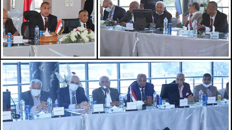 اعتماد الموازنات التقديرية للقابضة لمشروعات الطرق والكبارى للعام المالى 2022/2021