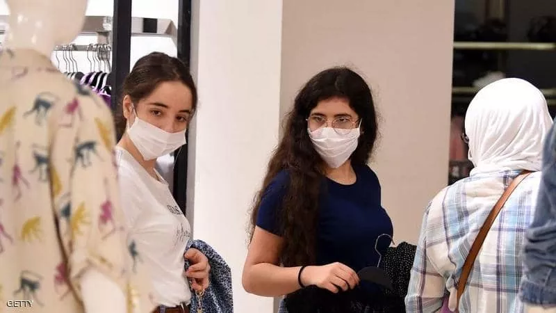 الأعلى للمستشفيات الجامعية يوضح أسباب انخفاض وفيات كورونا ببريطانيا رغم ارتفاع الإصابات