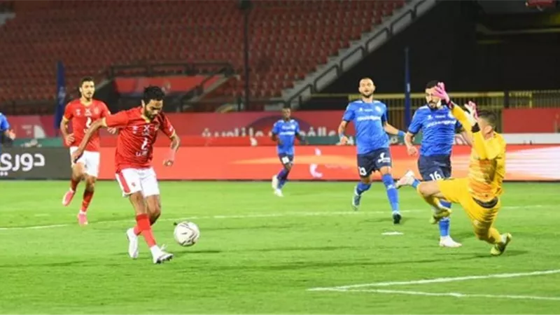 الاهلى فى مواجهة ساخنة الليلة امام سموحة