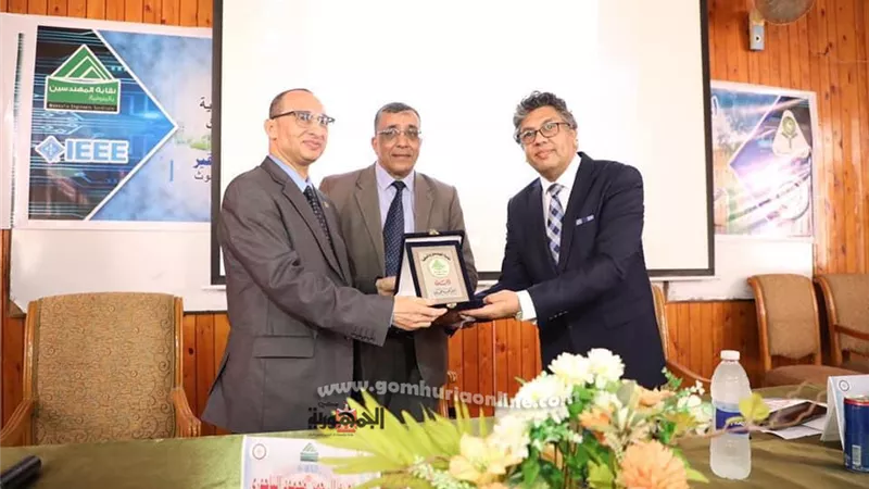 إنطلاق فعاليات المؤتمر الدولي الثانى للهندسة الإلكترونية بجامعة المنوفية