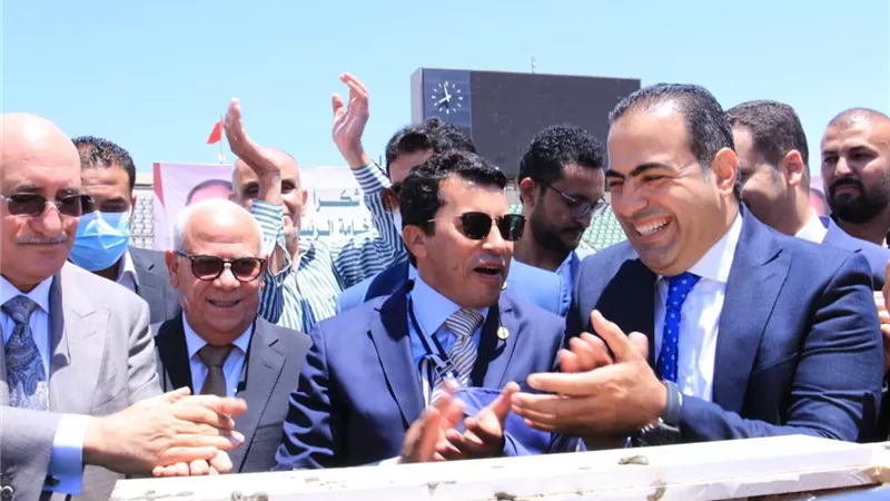 رئيس رياضة النواب: شعب بورسعيد مدين بالشكر للرئيس السيسي طول العمر بعد هدية الاستاد