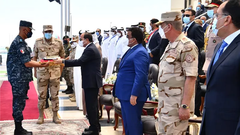 وسائل الإعلام العربية والدولية تبرز افتتاح الرئيس السيسي لقاعدة 3 يوليو البحرية