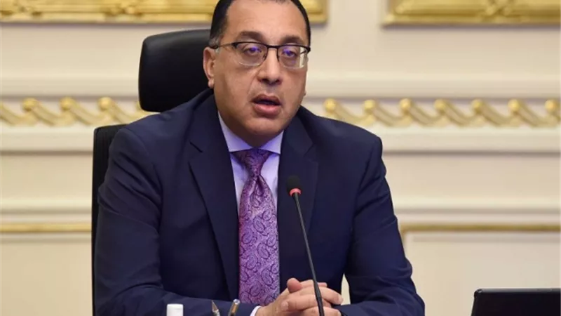 رئيس الوزراء يترأس اجتماع اللجنة العليا لإدارة أزمة فيروس كورونا