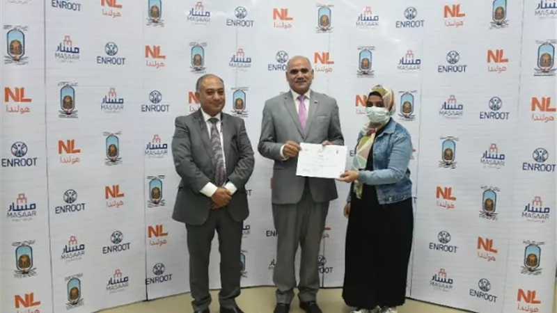 رئيس جامعة الأقصر افتتتح حاضنة أعمال مسار بكلية الفنون الجميلة