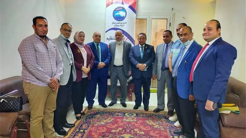 بروتوكول تعاون بين مستقبل وطن سوهاج وجهاز تنمية المشروعات لنشر ثقافة العمل الحر بين الشباب