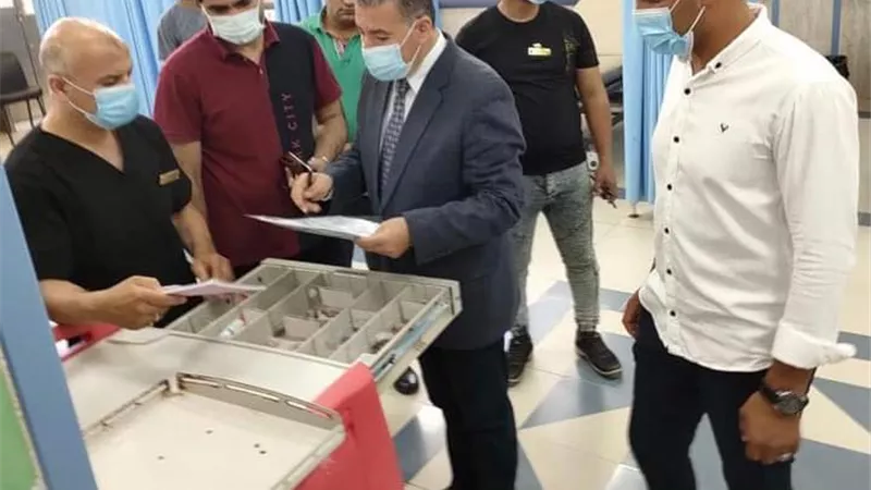 مبروك سالم يتفقد مستشفى الضبعة المركزى