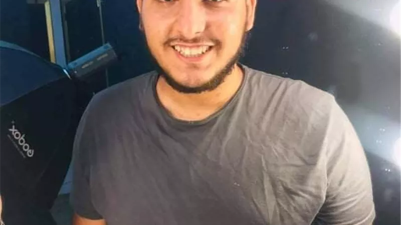 يوسف حسنين يدخل لوكيشن 
