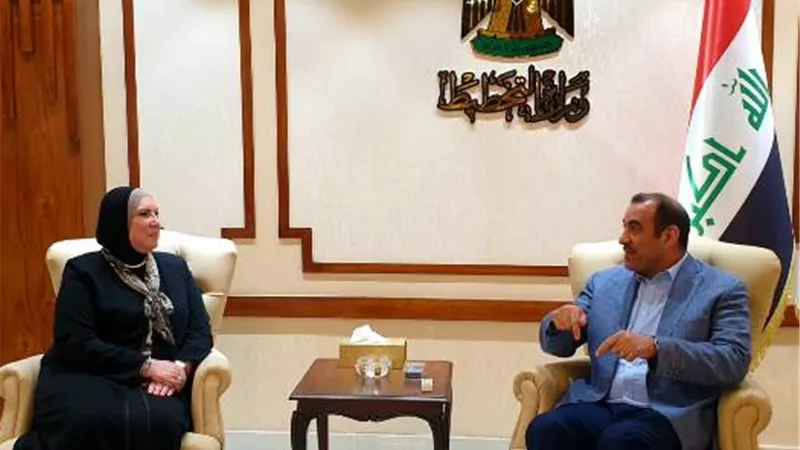 وزيرة التجارة والصناعة تبحث سبل تحقيق التكامل الاقتصادى بين مصر والعراق والأردن