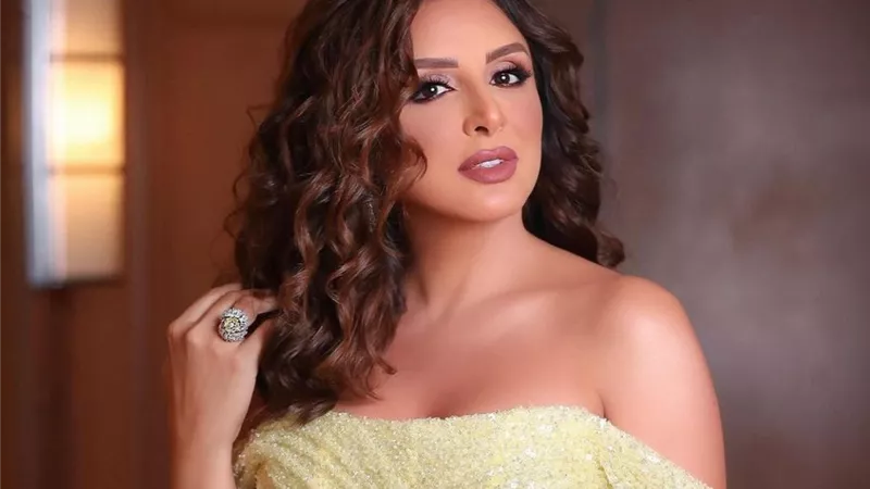 أنغام تتألق في جلسة تصوير بتوقيع رامي قاضي