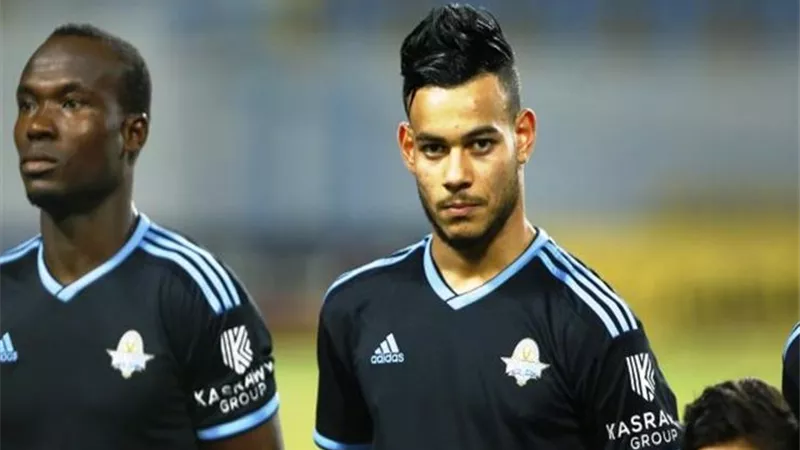 غياب ثنائى بيراميدز عن مواجهة الإنتاج الحربي بسبب الايقاف
