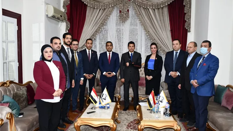 وزير الرياضة يشارك تنسيقية الأحزاب مناقشتهم لمشروع قانون نقل ملكية واستبدال الاراضي لصالح مراكز الشباب