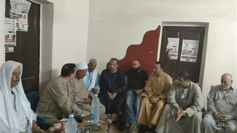 الصلح بين عائلتى جزرة والملا فى بنى سويف.. بالصور