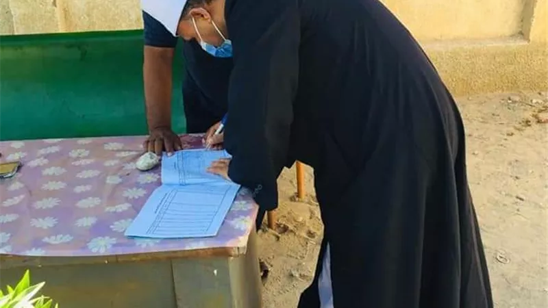 رئيس منطقة البحر الأحمر الأزهرية يتابع امتحان التوحيد للقسم الأدبى بلجنة القصير