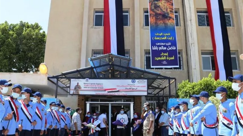 افتتاح مدرسة الشهيد نقيب مهندس فاضل سالم باشا للغات فى السويس.. بالصور