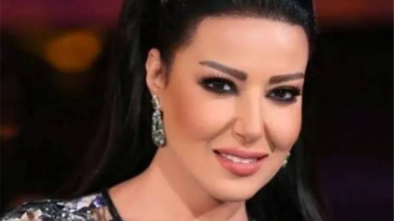 سمية الخشاب تكشف حقيقة ارتباطها.. وتؤكد 