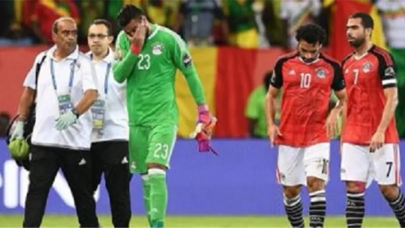 عضو مجلس الزمالك السابق يدعم الشناوى بعد إصابته بالصليبى