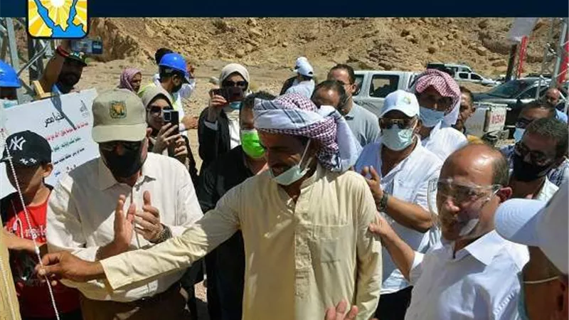 فودة ونصار يفتتحان عملية إنشاء خط جهد متوسط بتجمع النسرين بمدينة أبورديس