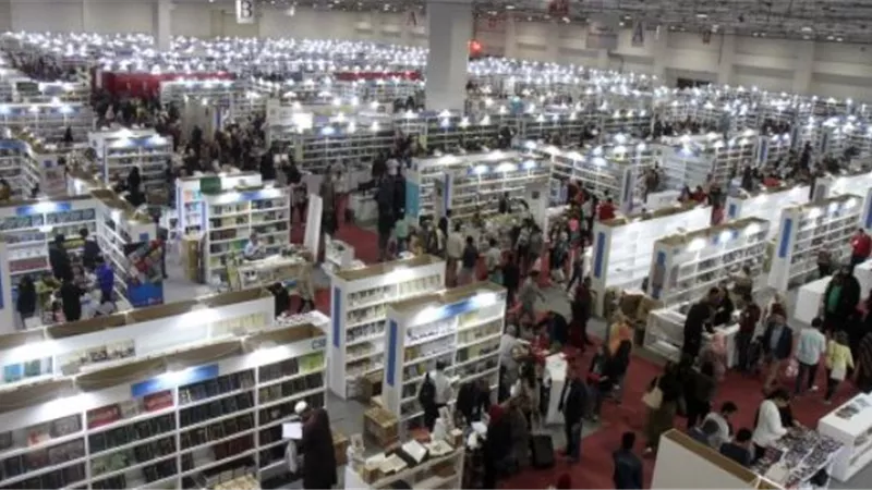 معرض الكتاب يكشف ضوابط جديدة لحجز حفلات التوقيع
