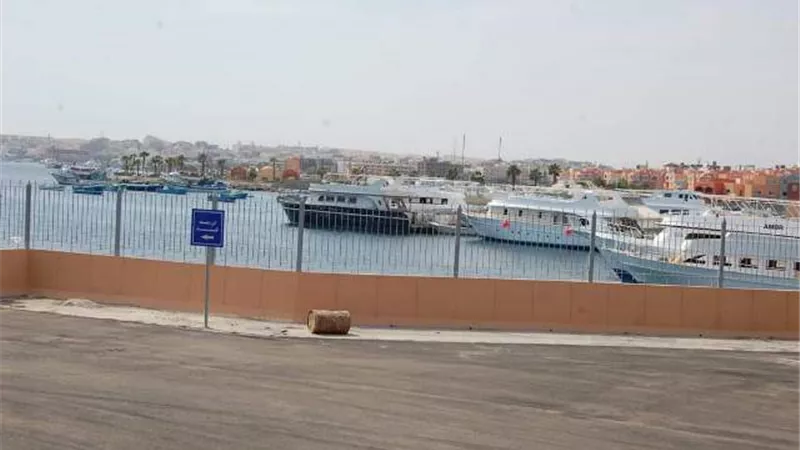 تداول 8800 طن بضائع عامة ومتنوعة بموانئ البحر الأحمر