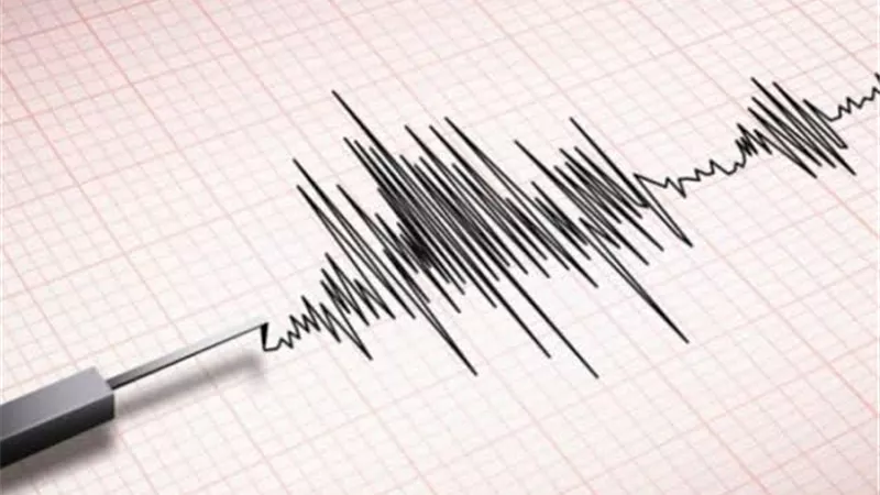 زلزال بقوة 5.2 درجة يضرب دكا عاصمة بنجلاديش