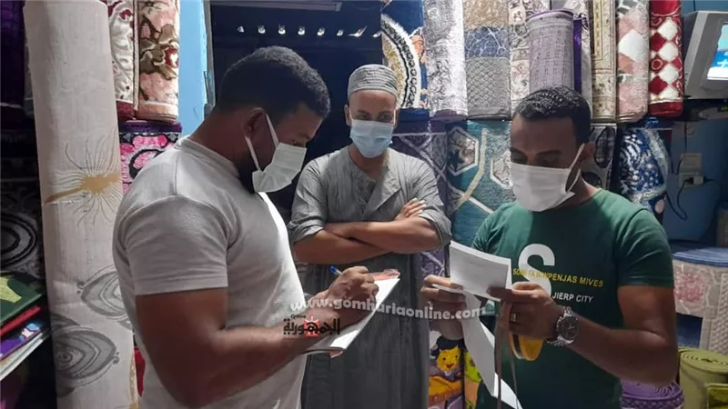 استمرار الحملات للتفتيش على الاشغالات وتراخيص المحلات التجارية بالقصير