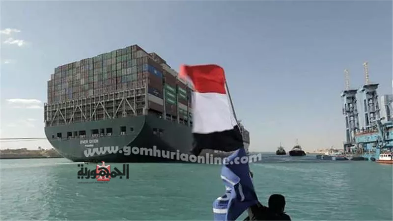 السفينة إيفرجيفن تبحر في قناة السويس متوجهة لبورسعيد..صور