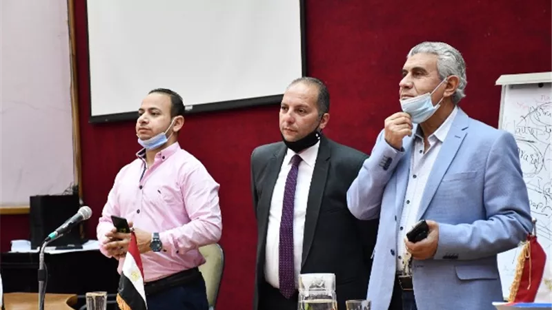 مياه المنيا: عقد الإمتحان التحريرى للمتقدمين لمسابقة المحامين