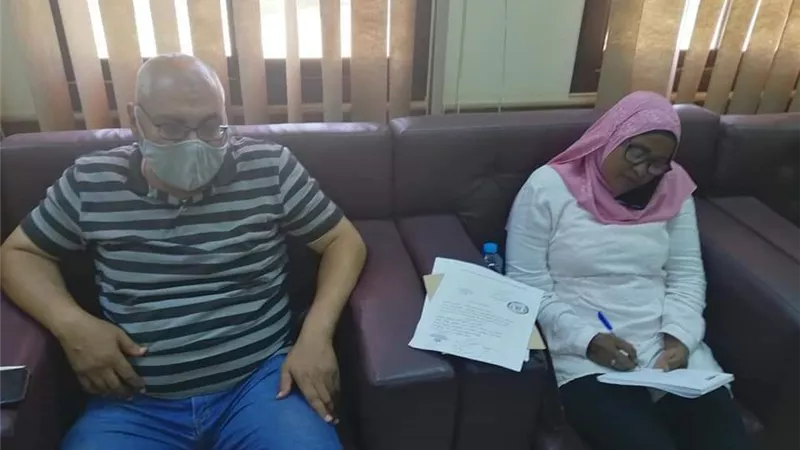 وكيل تعليم البحر الأحمر يجتمع مع رؤساء لجان الثانوية العامة