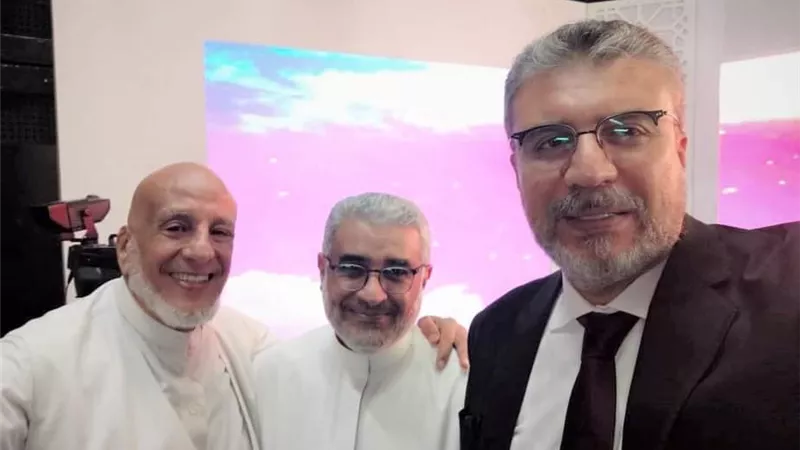 الإعلامي عمرو الليثي رئيس اتحاد الإذاعات الإسلامية يزور استوديوهات قناة اقرأ بالسعودية