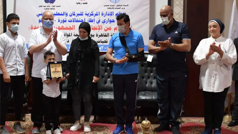 وزير الرباضة ومحافظ القاهرة يشهدان احتفالية ذكرى 30 يونيو بمركز شباب الجزيرة