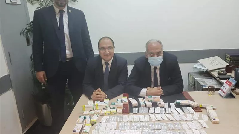 احباط محاولة تهريب كمية كبيرة من الأدوية المخدرة مع راكب قادم من فرنسا