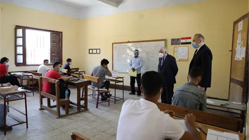 رد مفاجئ لطارق شوقى على تسريب امتحان العربى للثانوية العامة