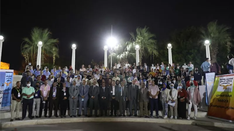 إعداد القيادات الشبابية بالمعاهد العليا والمتوسطة ليكونوا سفراءً للتطوع