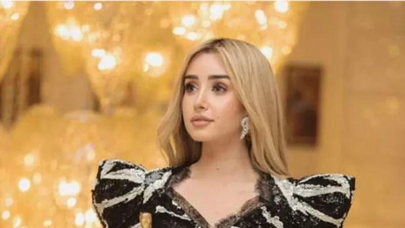هنا الزاهد تخطف الانظار بدون مكياج