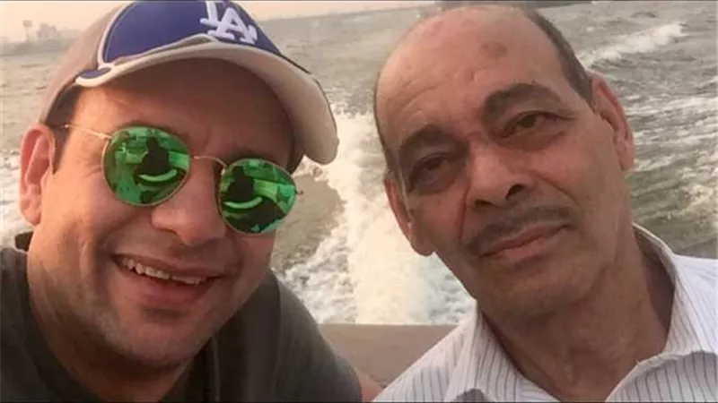 اخر تطورات الحالة الصحية لوالد الفنان مصطفى قمر