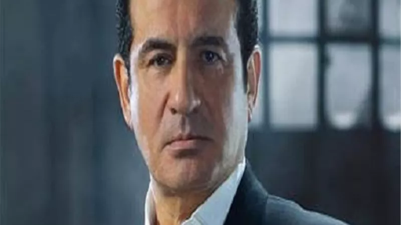 مهرجان همسة للآداب والفنون يكرم النجم محمد ثروت بجائزة الإبداع فى دورته التاسعه