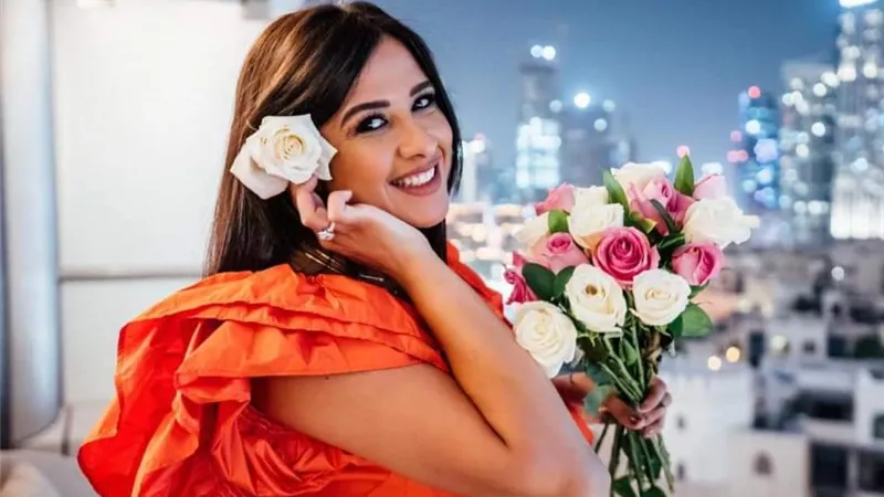 ياسمين عبد العزيز تتصدر جوجل .. وأحمد العوضي يرد