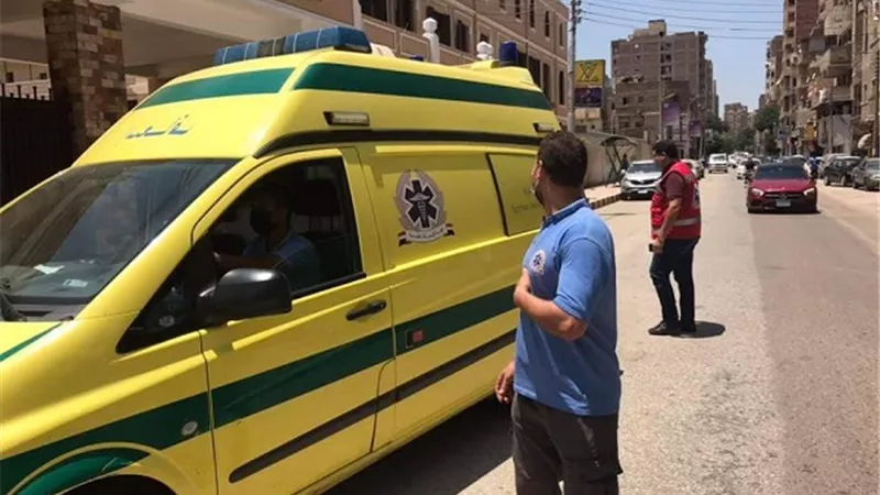 ٣٤ سيارة إسعاف فى محيط لجان الثانويه العامه
