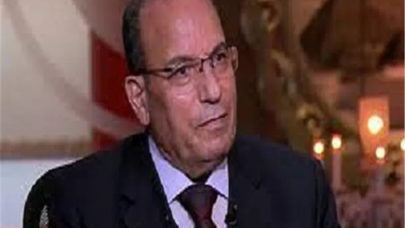 علام يطالب بضبط جروبات الغش وقطع الانترنت خلال ساعات الامتحانات