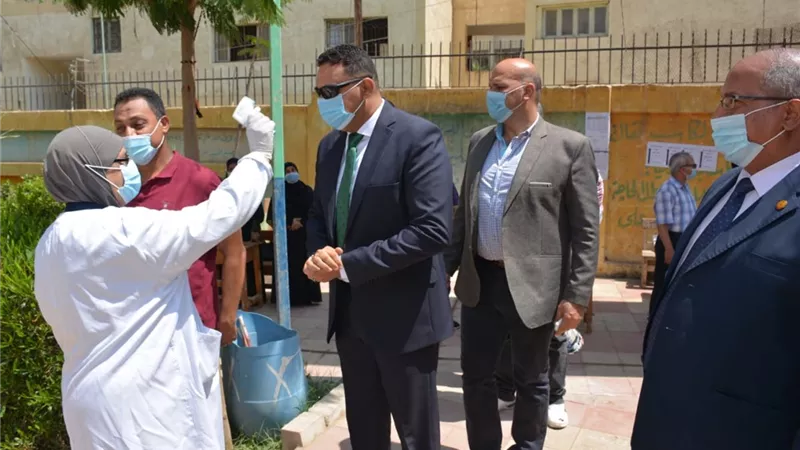 محافظ الدقهلية يتفقد لجان إمتحانات الثانوية العامة